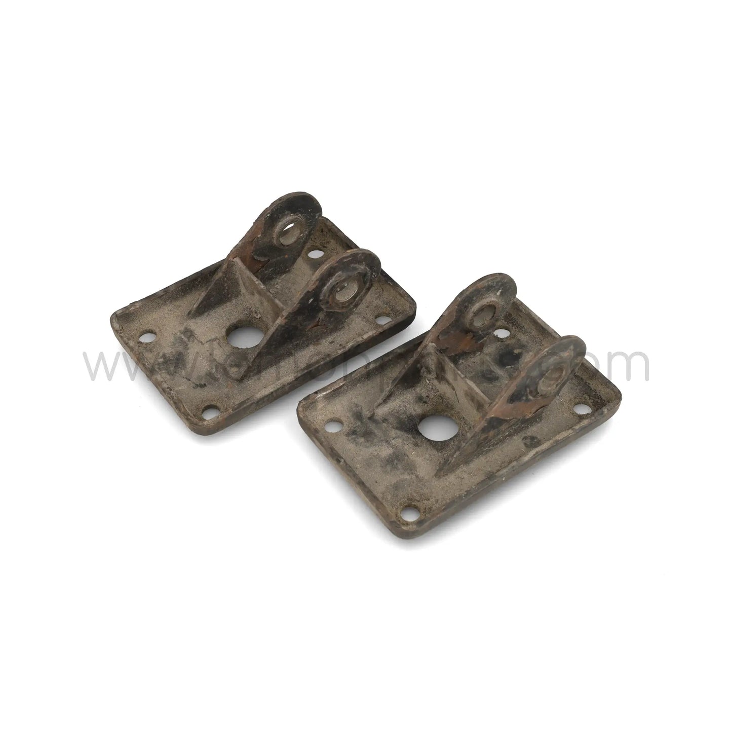 Original rear axle leaf spring supports for Ferrari 250 GTE