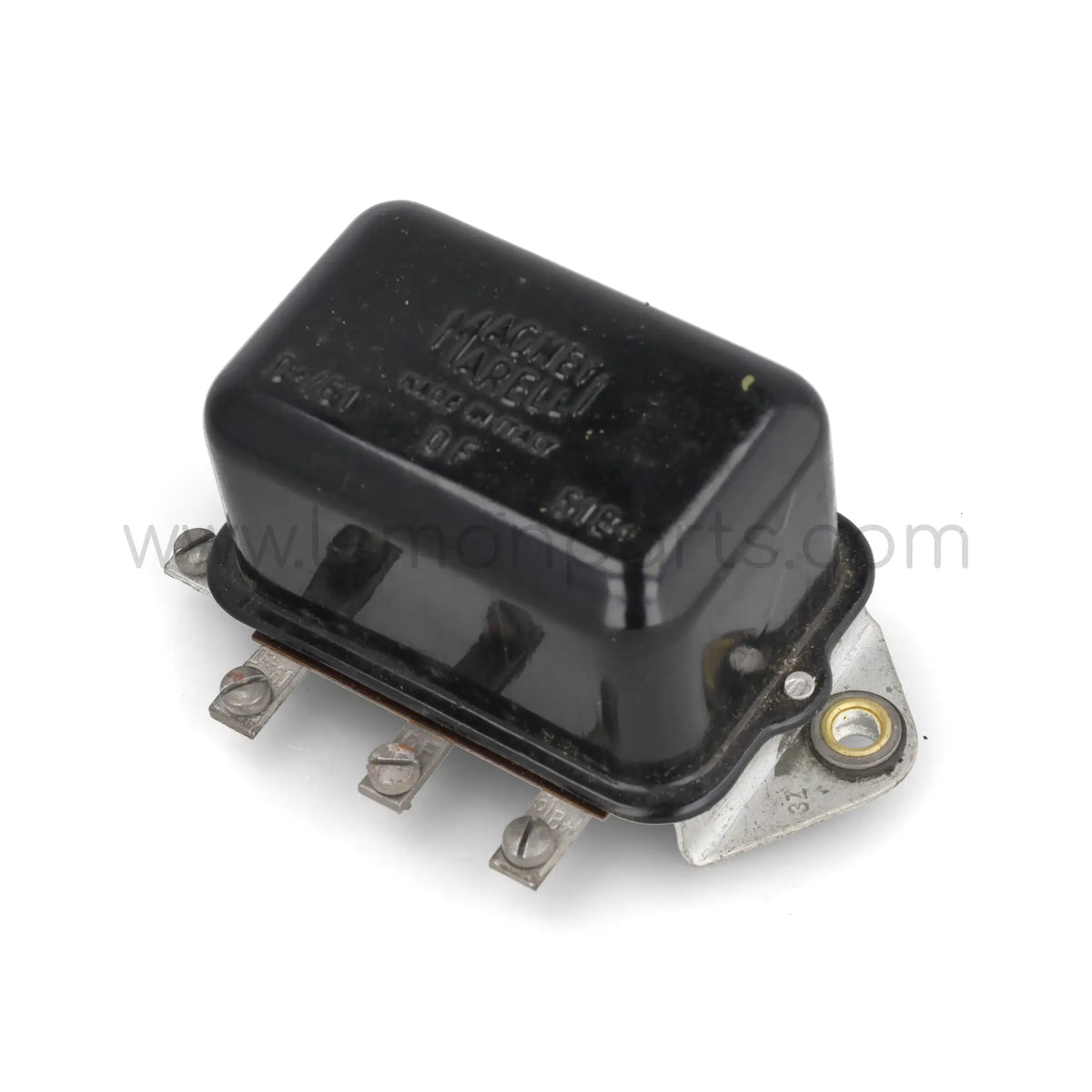 NOS Magneti Marelli voltage regulator IR50A for Ferrari 250